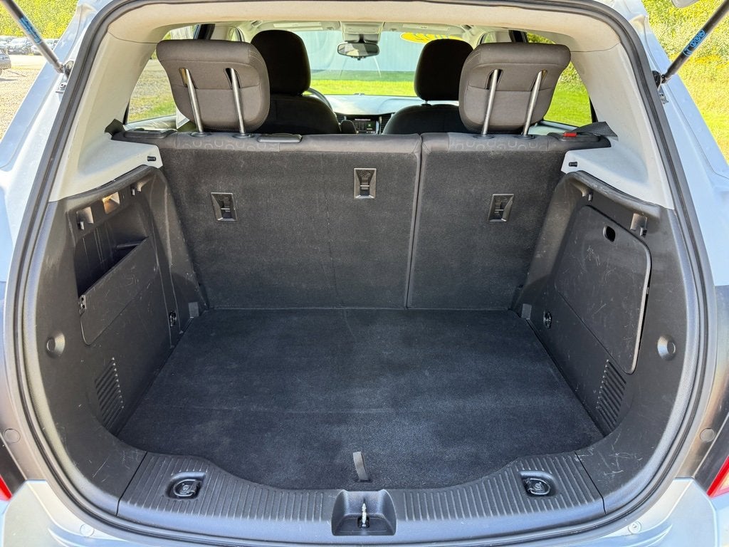 2022 Chevrolet Trax LS