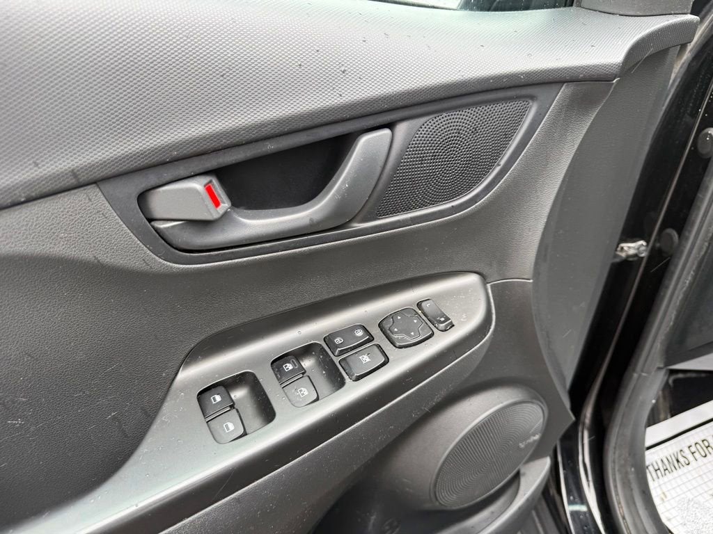 2020 Hyundai Kona SEL Plus