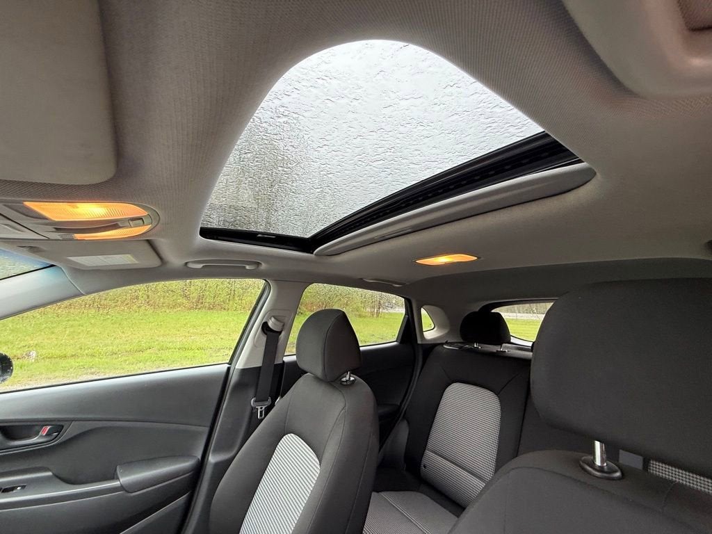 2020 Hyundai Kona SEL Plus