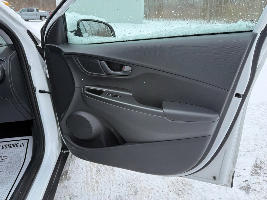 2022 Hyundai Kona SEL